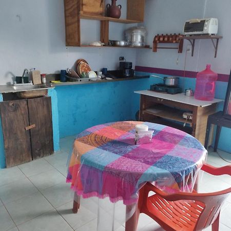 Hostal Y Temazcal Guemez Pisté Eksteriør billede
